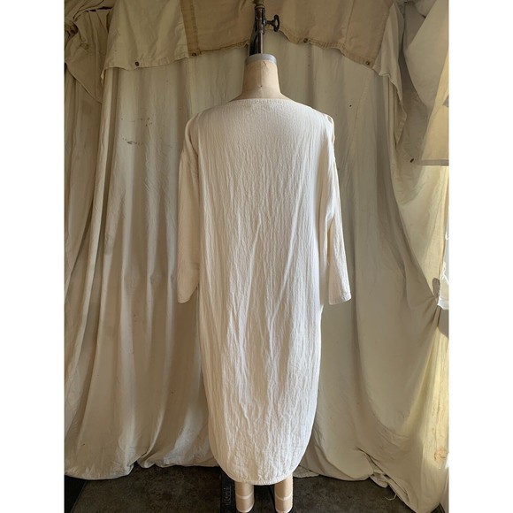 Black Crane Cream Textured Cotton Linen Maxi Dress - Picture 5 of 7
